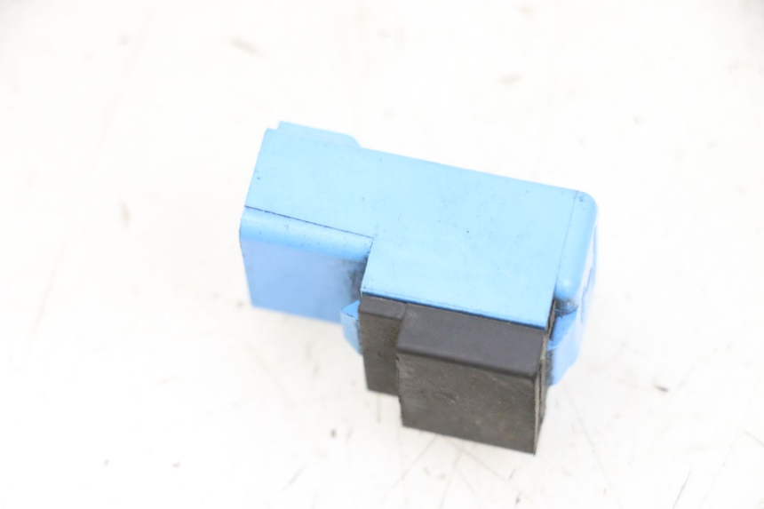 photo de ELEKTRISCH RELAIS SUZUKI BURGMAN 650 (2013 - 2020) - Andere kijkhoek