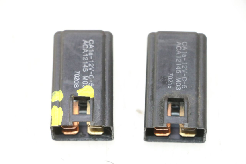 photo de ELEKTRISCH RELAIS SUZUKI BURGMAN 125 (2007 - 2014) - Andere kijkhoek