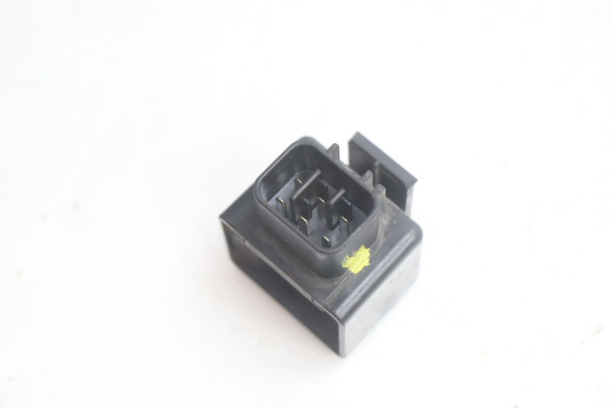 photo de ELEKTRISCH RELAIS SUZUKI BURGMAN EXECUTIVE ABS 650 (2006 - 2012) - Andere kijkhoek