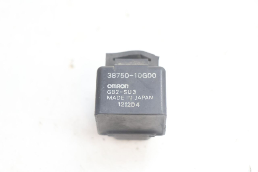 photo de ELEKTRISCH RELAIS SUZUKI BURGMAN EXECUTIVE ABS 650 (2006 - 2012) - Detail van het onderdeel