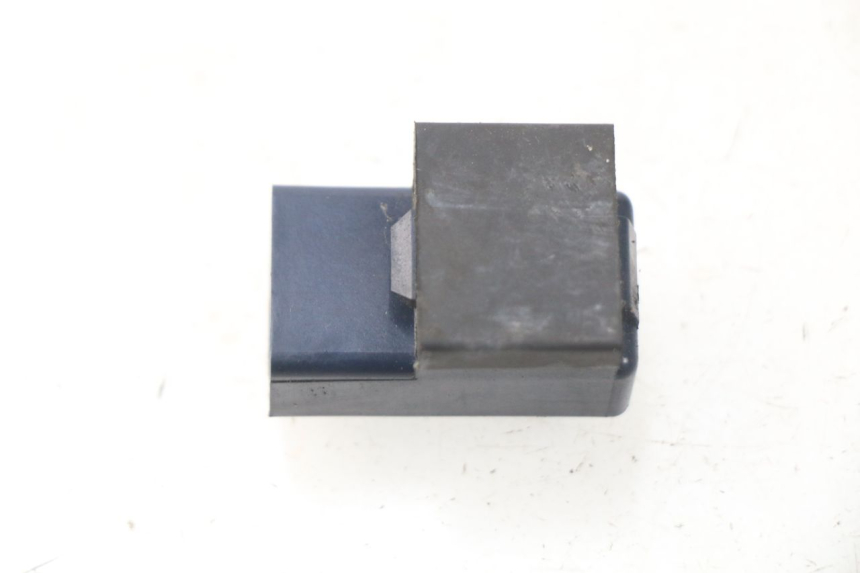 photo de ELEKTRISCH RELAIS YAMAHA BW'S BWS 125 (2010 - 2013) - Zoom op gebruiksstaat