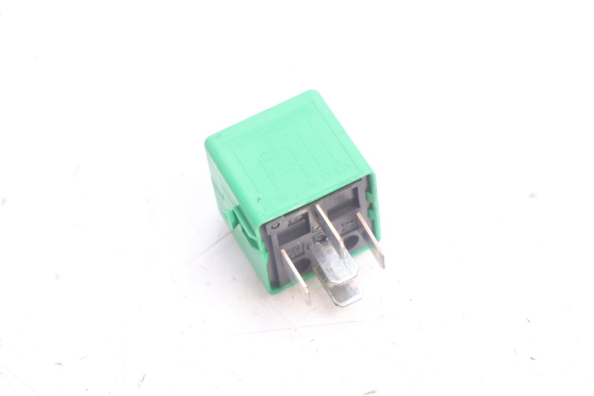 photo de ELEKTRISCH RELAIS BMW C1 125 (2000 - 2003) - Andere kijkhoek