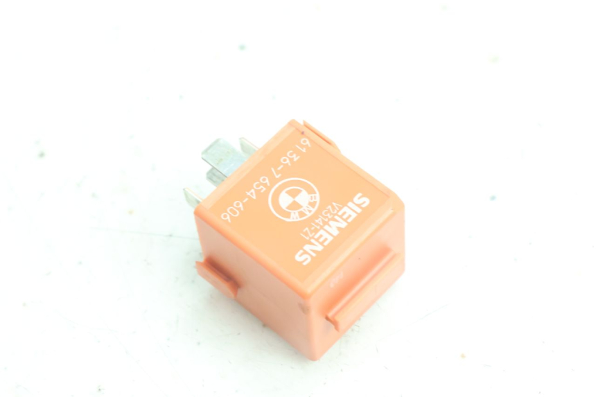 photo de ELEKTRISCH RELAIS BMW C1 125 (2000 - 2003) - Andere kijkhoek
