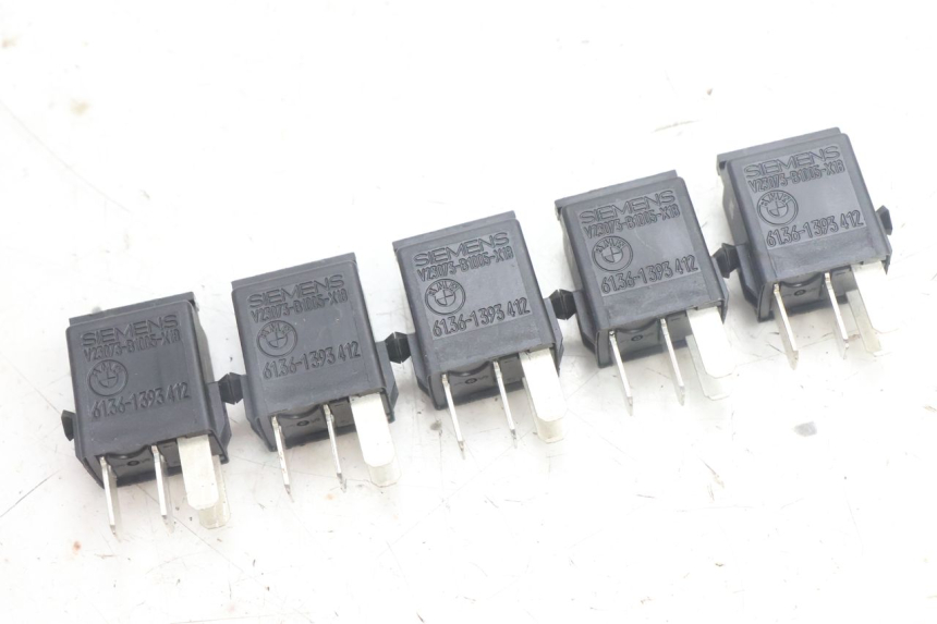 photo de ELEKTRISCH RELAIS BMW C1 125 (2000 - 2003) - Hoofdaanzicht