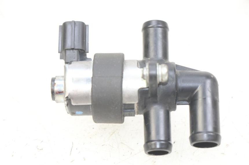 photo de ELEKTRISCH RELAIS HONDA CB R 1000 (2018 - 2023) - Detail van het onderdeel