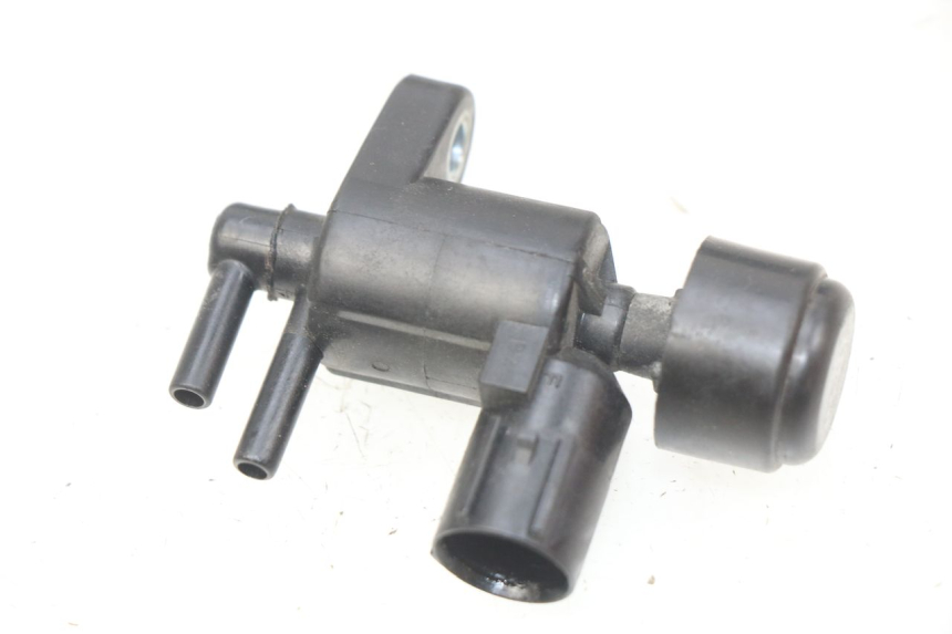 photo de ELEKTRISCH RELAIS HONDA CBRF CBR-F PC41 600 (2011 - 2013) - Hoofdaanzicht