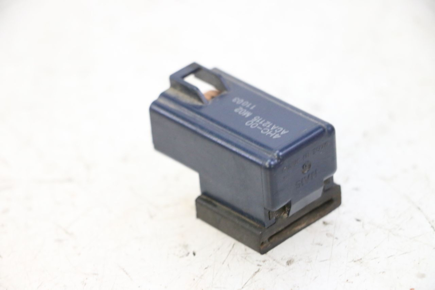 photo de ELEKTRISCH RELAIS YAMAHA CYGNUS X INJECTION 125 (2007 - 2013) - Zoom op gebruiksstaat