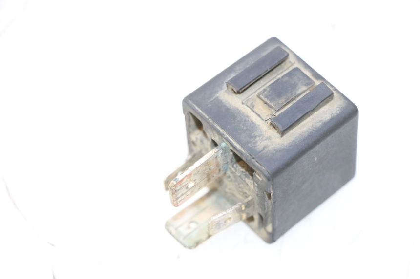 photo de ELEKTRISCH RELAIS HM HONDA DERAPAGE 50 (2007 - 2009) - Detail van het onderdeel