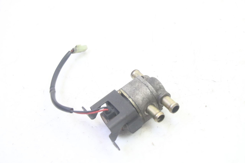 photo de ELEKTRISCH RELAIS SUZUKI DL V STROM 1000 (2002 - 2007) - Zoom op gebruiksstaat