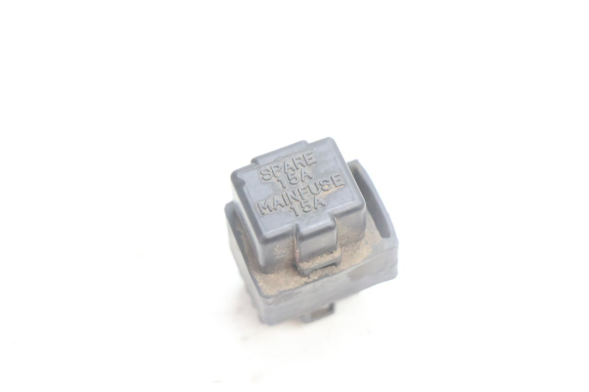 photo de ELEKTRISCH RELAIS SUZUKI DR S 600 (1985 - 1989) - Zoom op gebruiksstaat