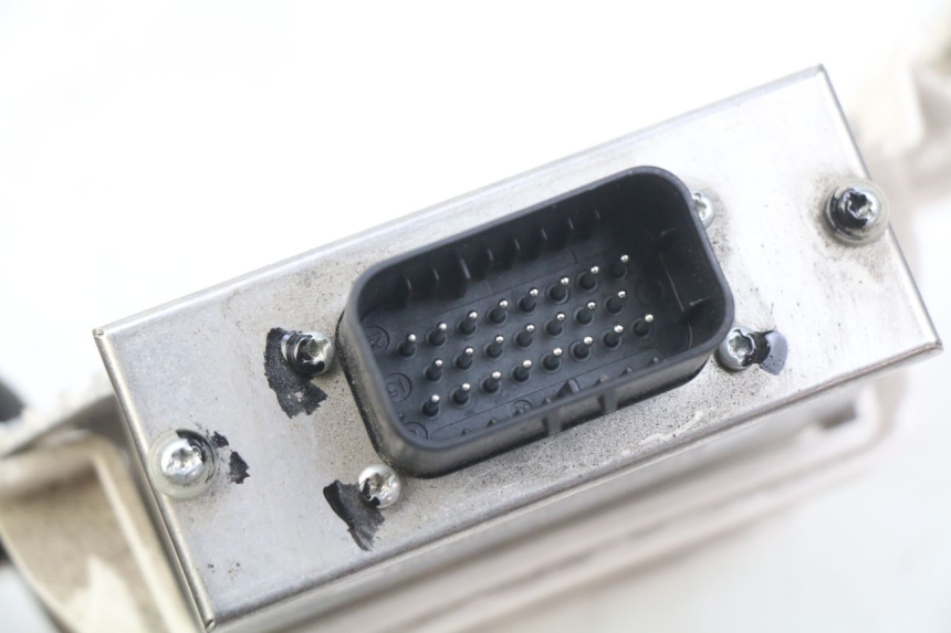 photo de ELEKTRISCH RELAIS PEUGEOT E-VIVACITY 1 (2012 - 2018) - Technische close-up