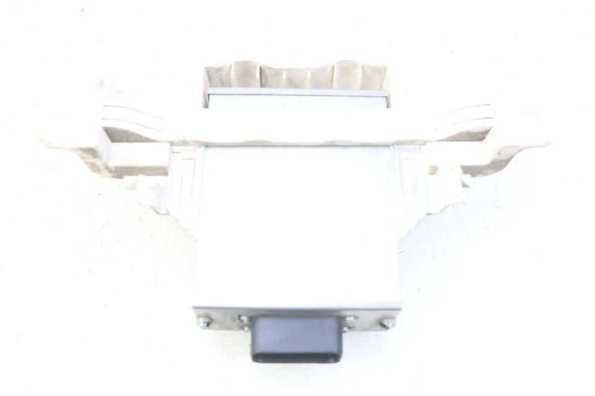 photo de ELEKTRISCH RELAIS PEUGEOT E-VIVACITY 1 (2012 - 2018) - Bevestigingspunten