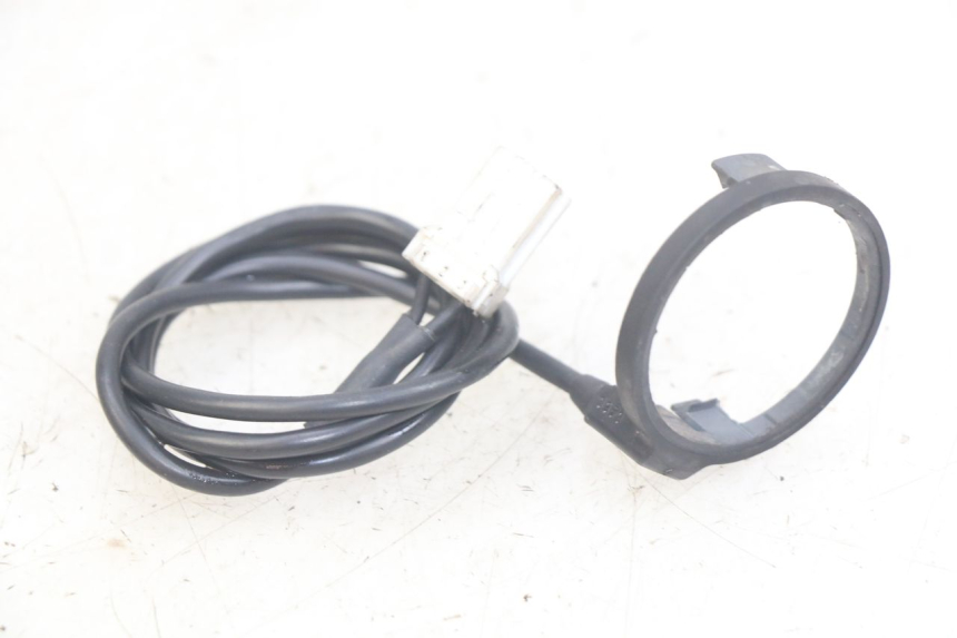 photo de ELEKTRISCH RELAIS PEUGEOT ELYSEO 125 (1999 - 2004) - Hoofdaanzicht