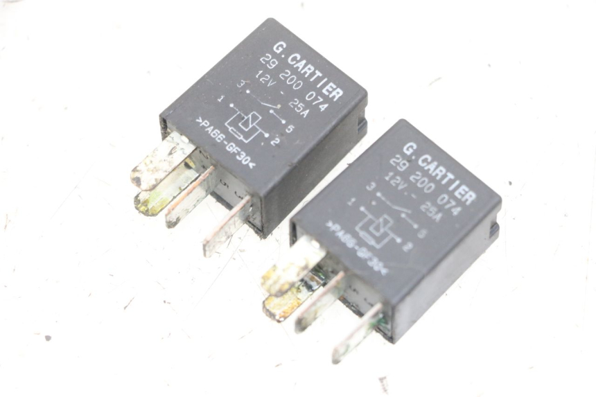 photo de ELEKTRISCH RELAIS PEUGEOT ELYSTAR 125 (2002 - 2007) - Andere kijkhoek