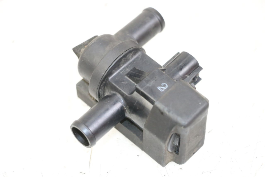 photo de ELEKTRISCH RELAIS KAWASAKI ER-6 ER6 N 650 (2012 - 2016) - Hoofdaanzicht