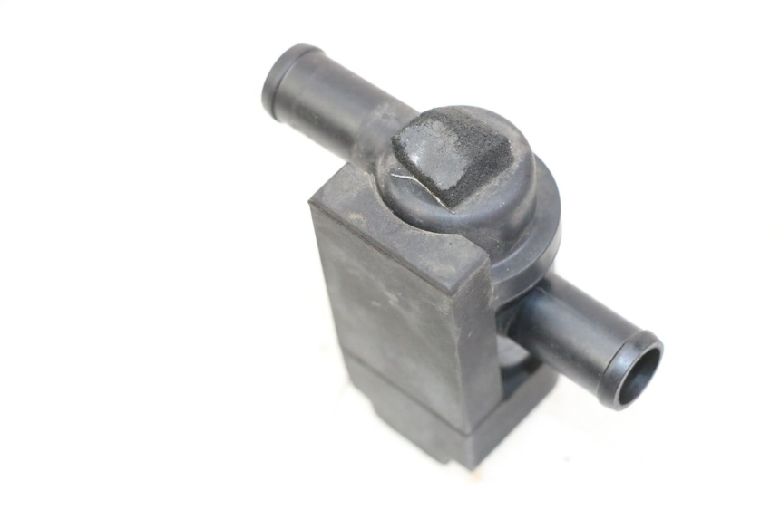 photo de ELEKTRISCH RELAIS KAWASAKI ER-6 ER6 N 650 (2012 - 2016) - Detail van het onderdeel