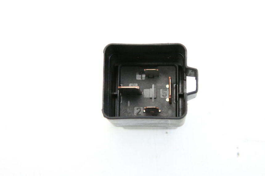 photo de ELEKTRISCH RELAIS BMW F GS K81 850 (2018 - 2023) - Zoom op gebruiksstaat