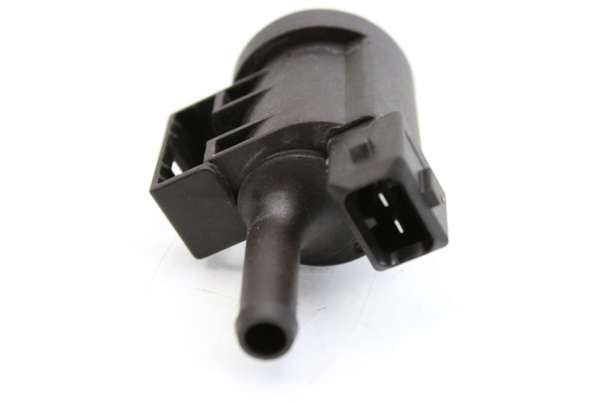 photo de ELEKTRISCH RELAIS BMW F GS K81 850 (2018 - 2023) - Detail van het onderdeel