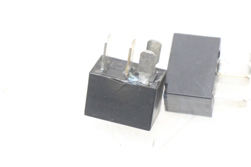 photo de ELEKTRISCH RELAIS JM MOTORS F45i 4T 50 (2020 - 2023) - Detail van het onderdeel
