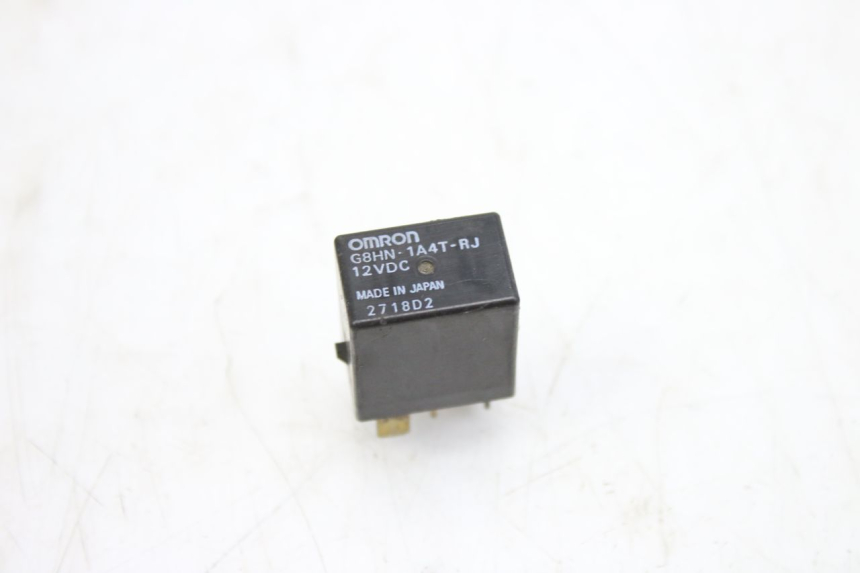 photo de ELEKTRISCH RELAIS HONDA FES S-WING SWING ABS 125 (2007 - 2015) - Hoofdaanzicht