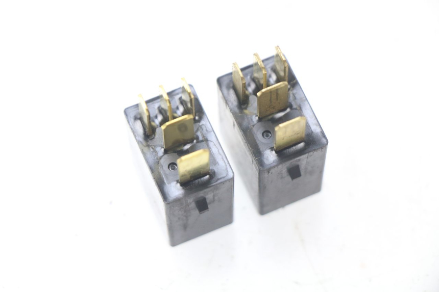 photo de ELEKTRISCH RELAIS YAMAHA FJR ABS 1300 (2006 - 2012) - Technische close-up