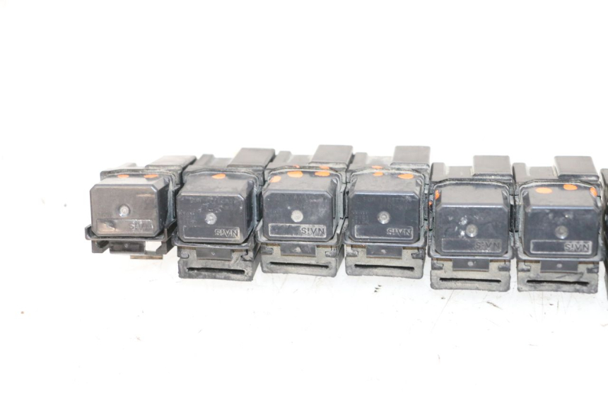 photo de ELEKTRISCH RELAIS YAMAHA FJR ABS 1300 (2006 - 2012) - Andere kijkhoek