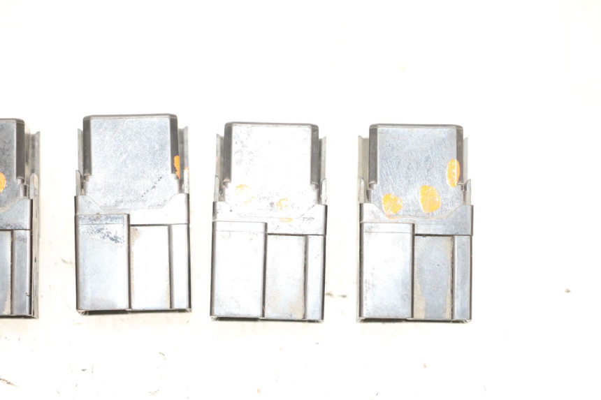 photo de ELEKTRISCH RELAIS YAMAHA FJR ABS 1300 (2006 - 2012) - Staat van het oppervlak