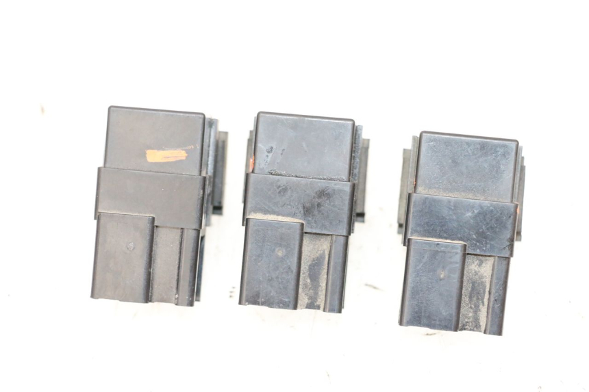 photo de ELEKTRISCH RELAIS YAMAHA FJR ABS 1300 (2006 - 2012) - Hoofdaanzicht