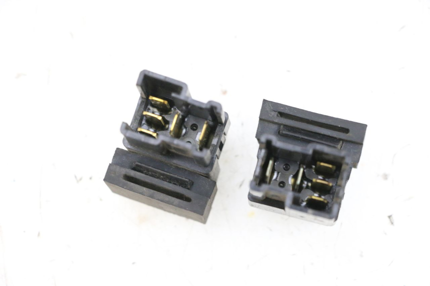 photo de ELEKTRISCH RELAIS YAMAHA FJR ABS 1300 (2006 - 2012) - Staat van het oppervlak