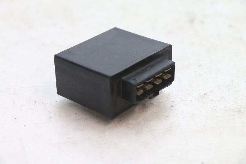 photo de ELEKTRISCH RELAIS YAMAHA FJR 1300 (2001 - 2005) - Hoofdaanzicht