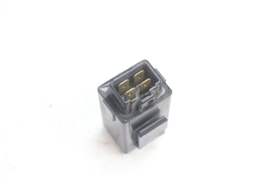 photo de ELEKTRISCH RELAIS YAMAHA FJR 1300 (2001 - 2005) - Andere kijkhoek