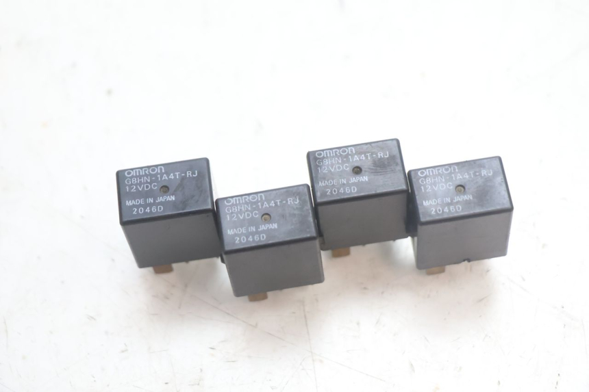 photo de ELEKTRISCH RELAIS HONDA FJS SILVER WING SILVERWING 400 (2005 - 2008) - Detail van het onderdeel