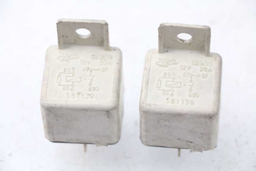 photo de ELEKTRISCH RELAIS PIAGGIO FLY IE 125 (2012 - 2017) - Hoofdaanzicht