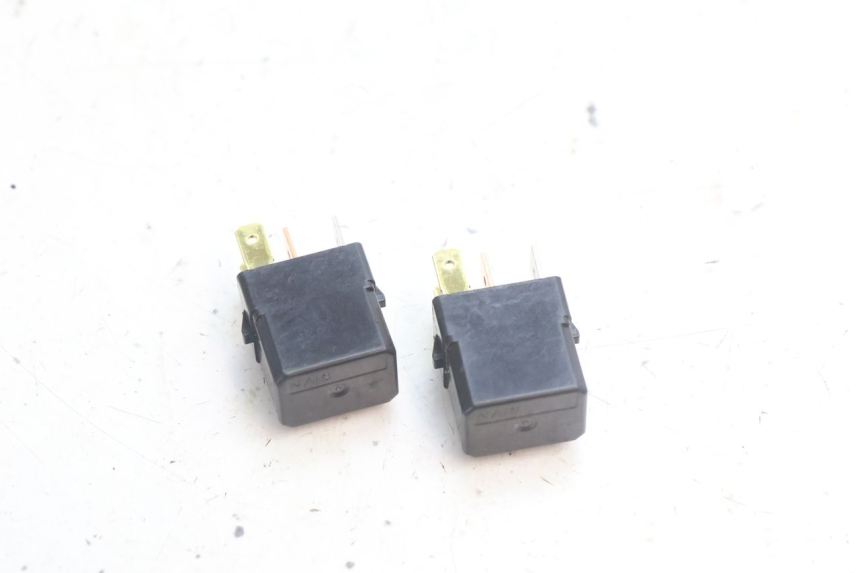 photo de ELEKTRISCH RELAIS YAMAHA FZ8 800 (2010 - 2016) - Zoom op gebruiksstaat