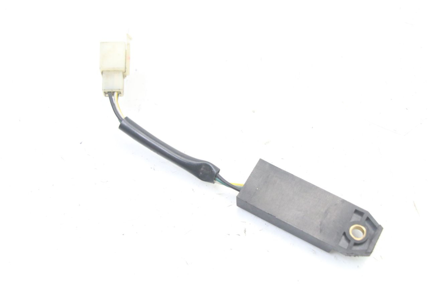 photo de ELEKTRISCH RELAIS KYMCO GRAND DINK 125 (2008 - 2014) - Zoom op gebruiksstaat