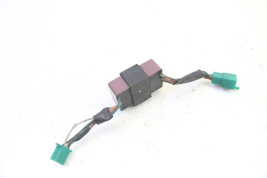 photo de ELEKTRISCH RELAIS KYMCO GRAND DINK 125 (2002 - 2007) - Technische close-up