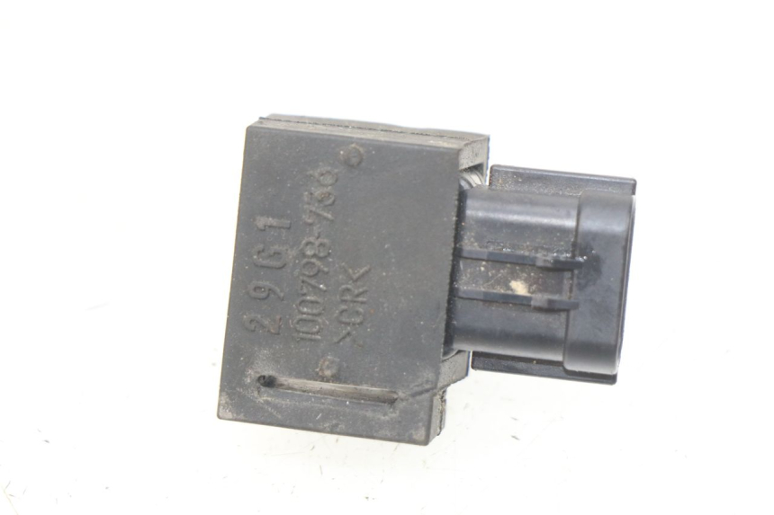 photo de ELEKTRISCH RELAIS SUZUKI GSX-R GSXR 750 (2011 - 2016) - Zoom op gebruiksstaat