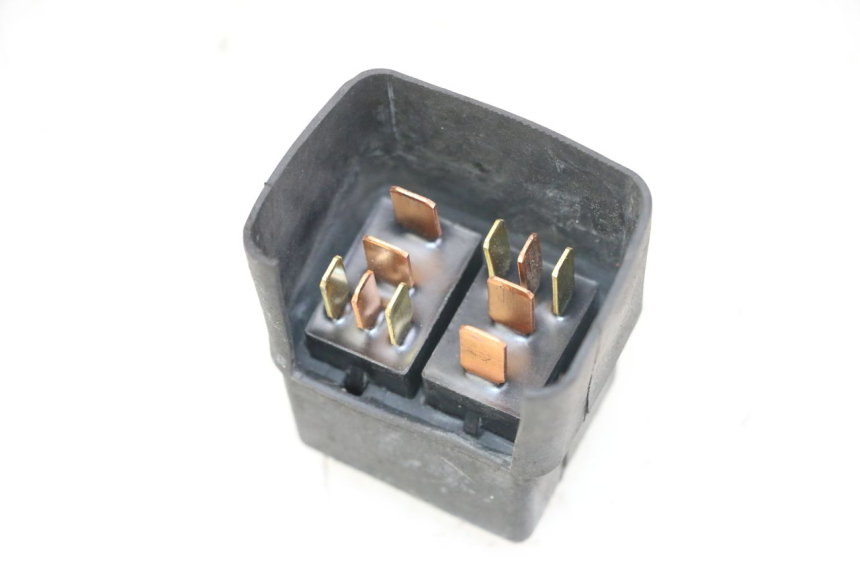 photo de ELEKTRISCH RELAIS HONDA FORZA 125 (2021 - 2025) - Detail van het onderdeel