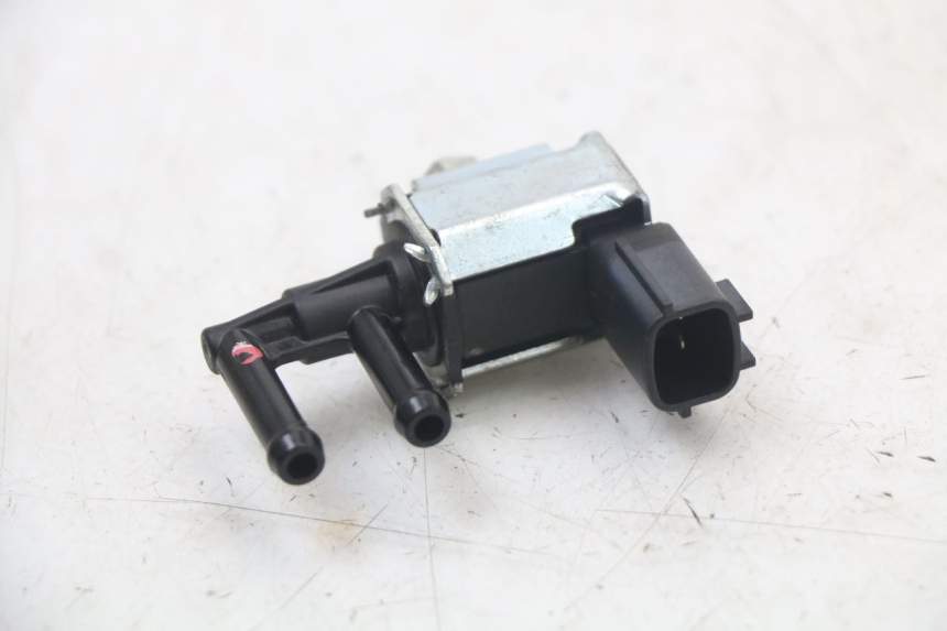 photo de ELEKTRISCH RELAIS HUSQVARNA SVARTPILEN 401 (2018 - 2023) - Zoom op gebruiksstaat