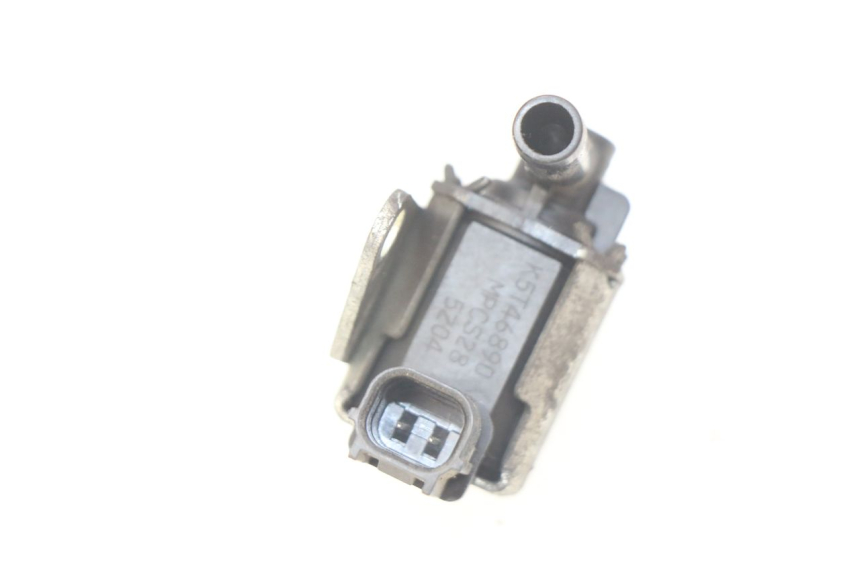 photo de ELEKTRISCH RELAIS HONDA INTEGRA NC D 750 (2016 - 2018) - Zoom op gebruiksstaat