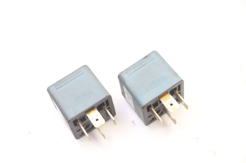 photo de ELEKTRISCH RELAIS BMW K 75 RT 750 (1989 - 1997) - Andere kijkhoek