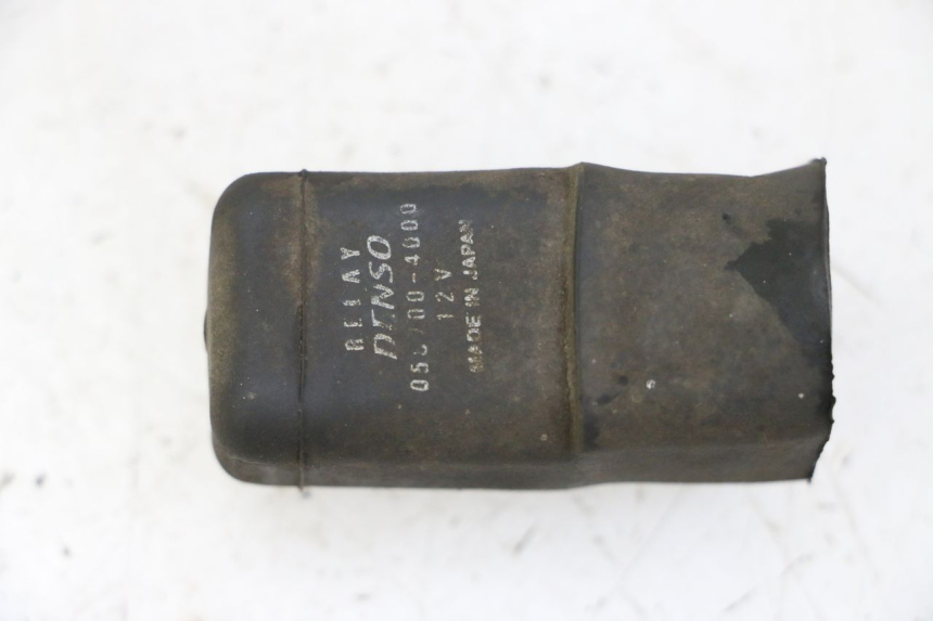 photo de ELEKTRISCH RELAIS KAWASAKI ZR7 ZR-7 S 750 (1999 - 2004) - Hoofdaanzicht