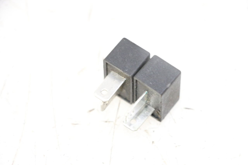 photo de ELEKTRISCH RELAIS PEUGEOT KISBEE 4T 50 (2018 - 2022) - Detail van het onderdeel