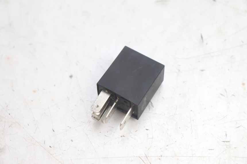 photo de ELEKTRISCH RELAIS PEUGEOT KISBEE 4T 50 (2018 - 2022) - Detail van het onderdeel