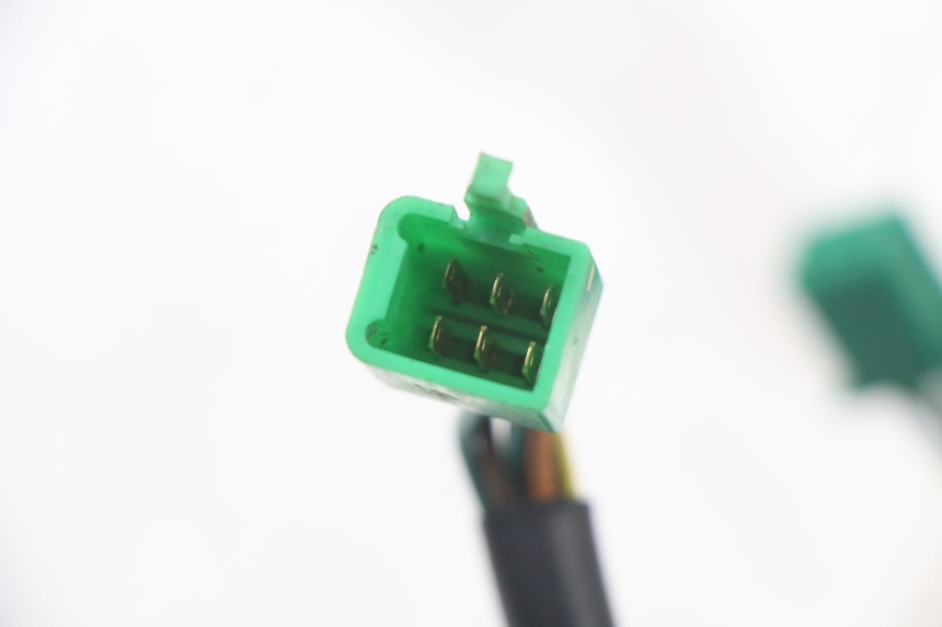 photo de ELEKTRISCH RELAIS KYMCO X-TOWN XTOWN 125 (2016 - 2021) - Bevestigingspunten