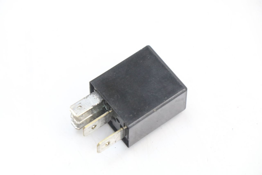 photo de ELEKTRISCH RELAIS PIAGGIO LIBERTY 4T 50 (2018 - 2021) - Detail van het onderdeel