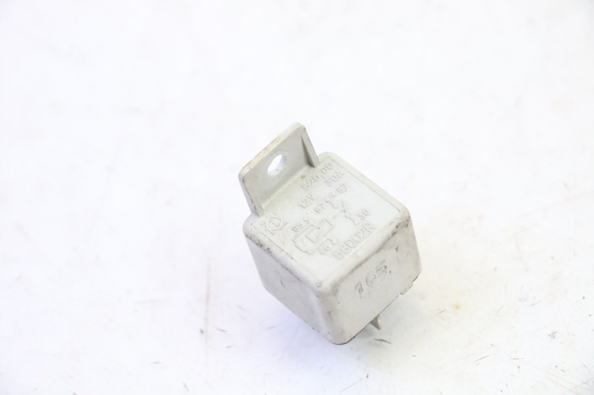 photo de ELEKTRISCH RELAIS PIAGGIO LIBERTY 125 (1998 - 2008) - Detail van het onderdeel