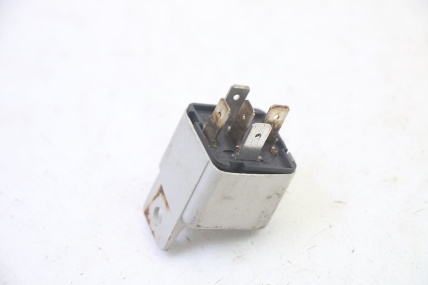 photo de ELEKTRISCH RELAIS PIAGGIO LIBERTY 125 (1998 - 2008) - Andere kijkhoek