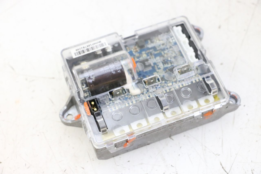photo de ELEKTRISCH RELAIS XIAOMI MI PRO 2 1 - Staat van het oppervlak