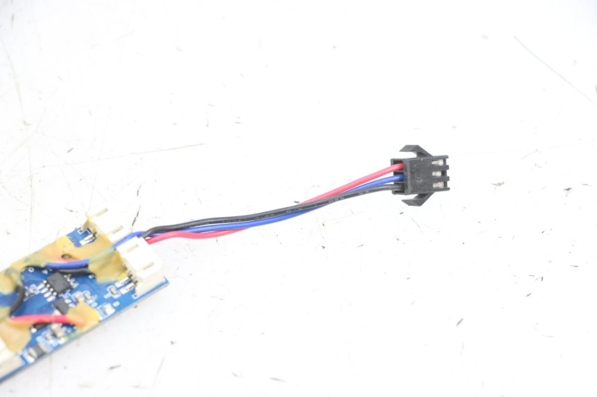 photo de ELEKTRISCH RELAIS DUALTRON MINI SPECIAL 1 - Andere kijkhoek